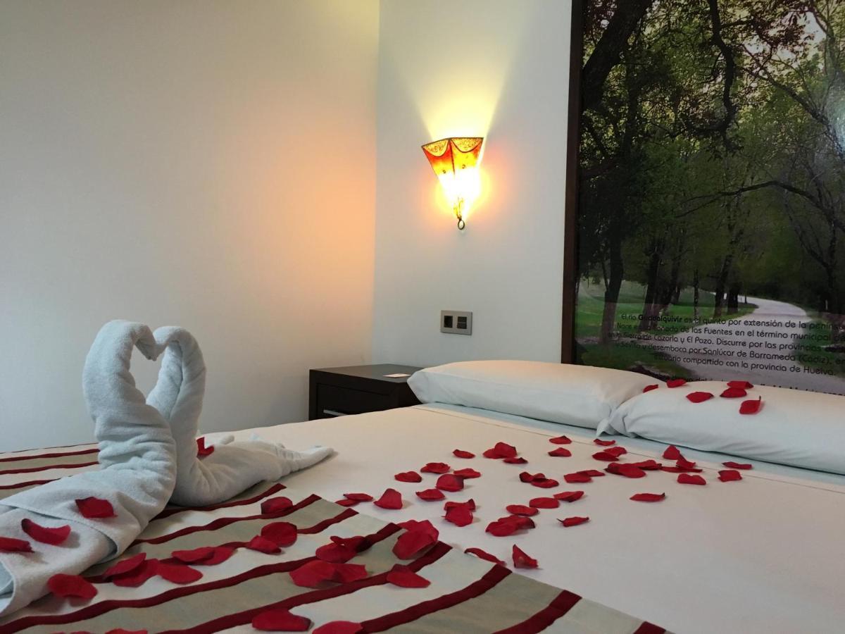 Hostal Aznaitin Baeza Extérieur photo